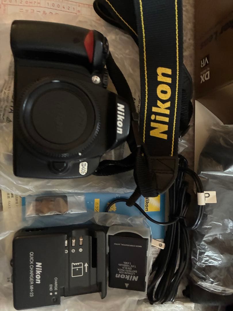 NikonD40Xダブルズームキットフラッシュ内蔵高速連写レンズカバーSDカード