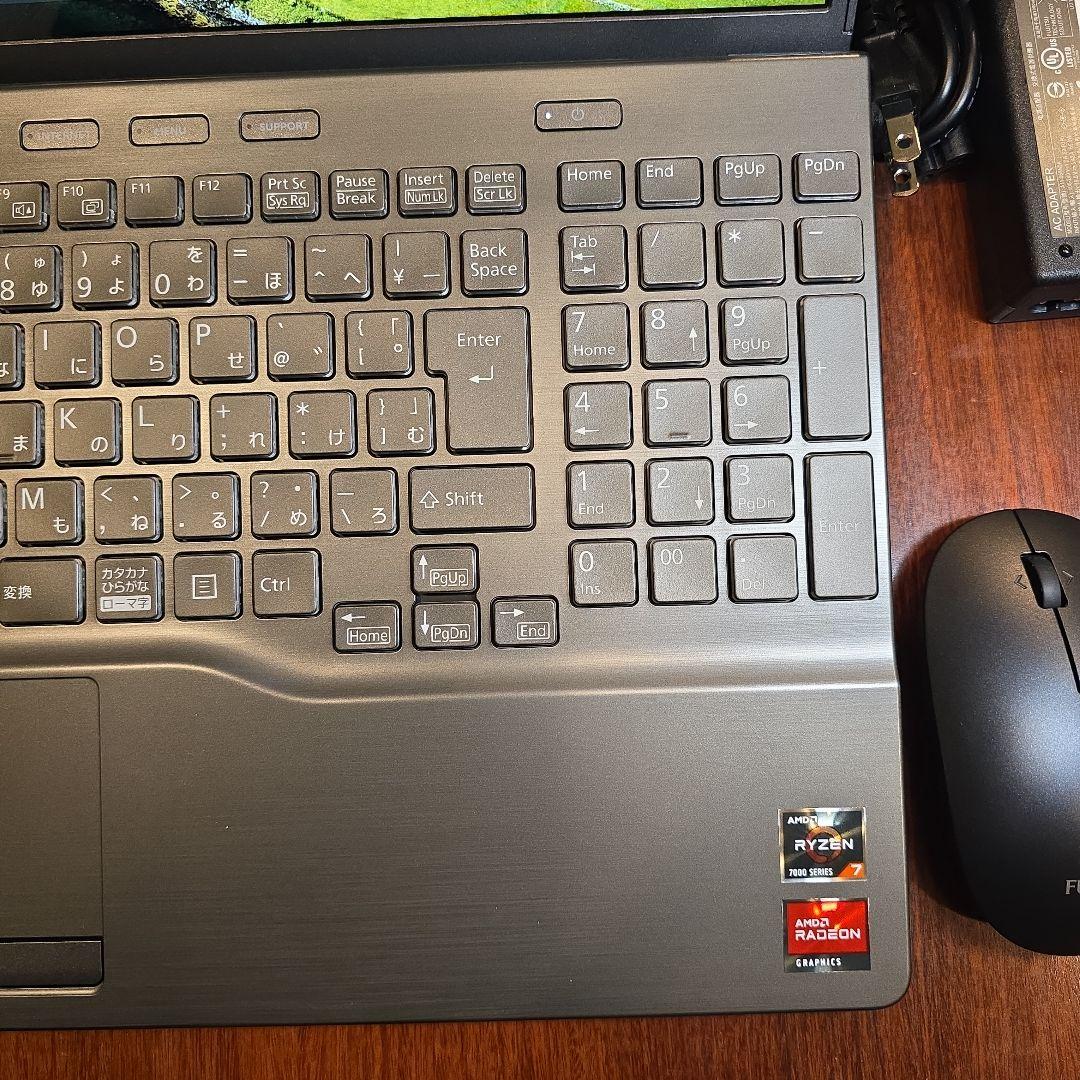 Windowsノート本体 FMV LIFEBOOK AH53/H2 FMVA53H2B 16GB