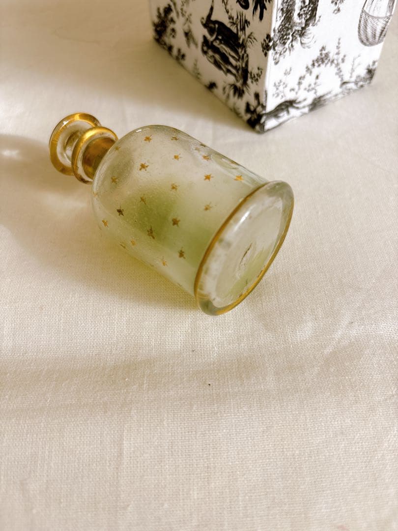 フランスアンティーク　NapoléonIII世時代吹きガラス製パフュームボトル