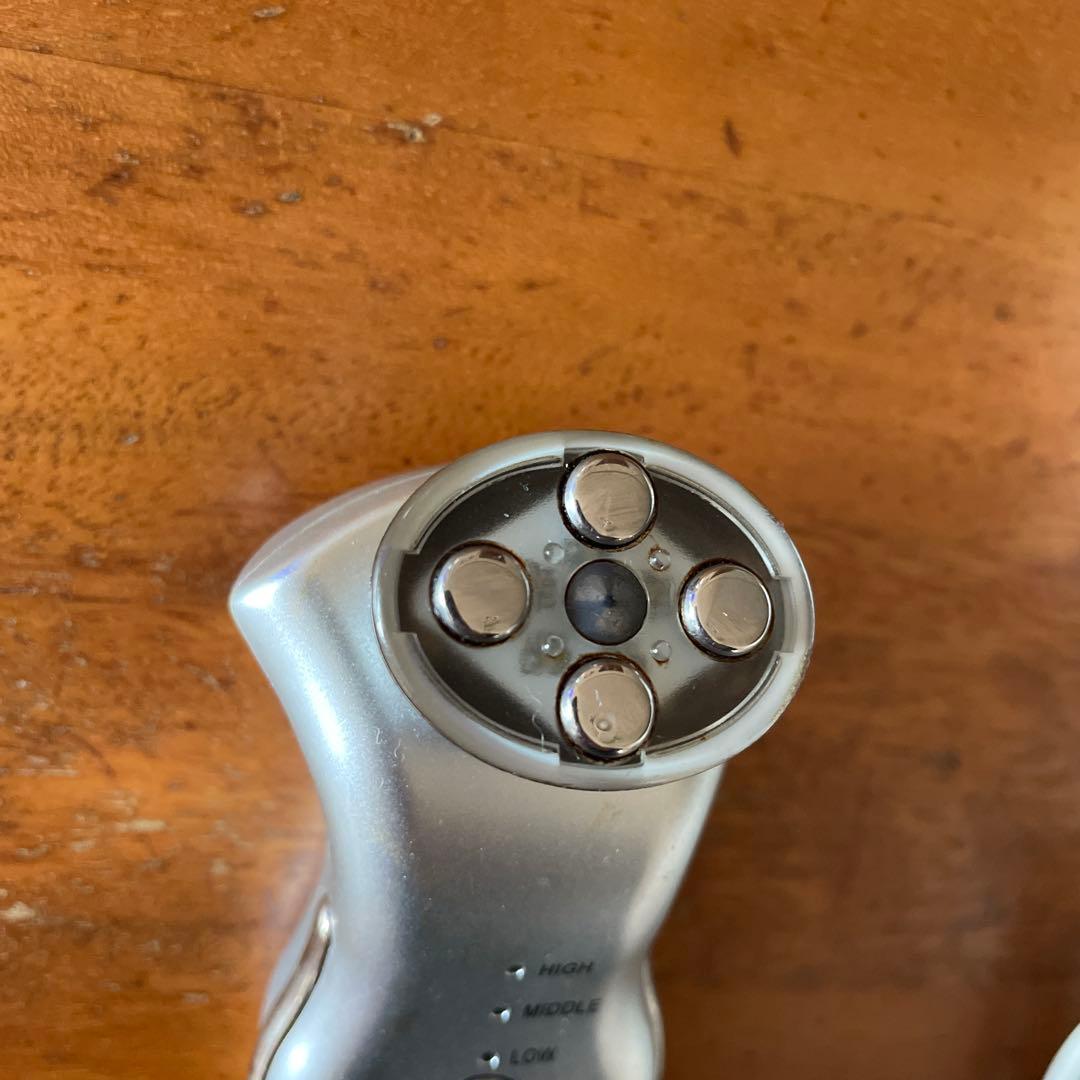 【リベラータ】Liberata ララルーチュRF 美顔器