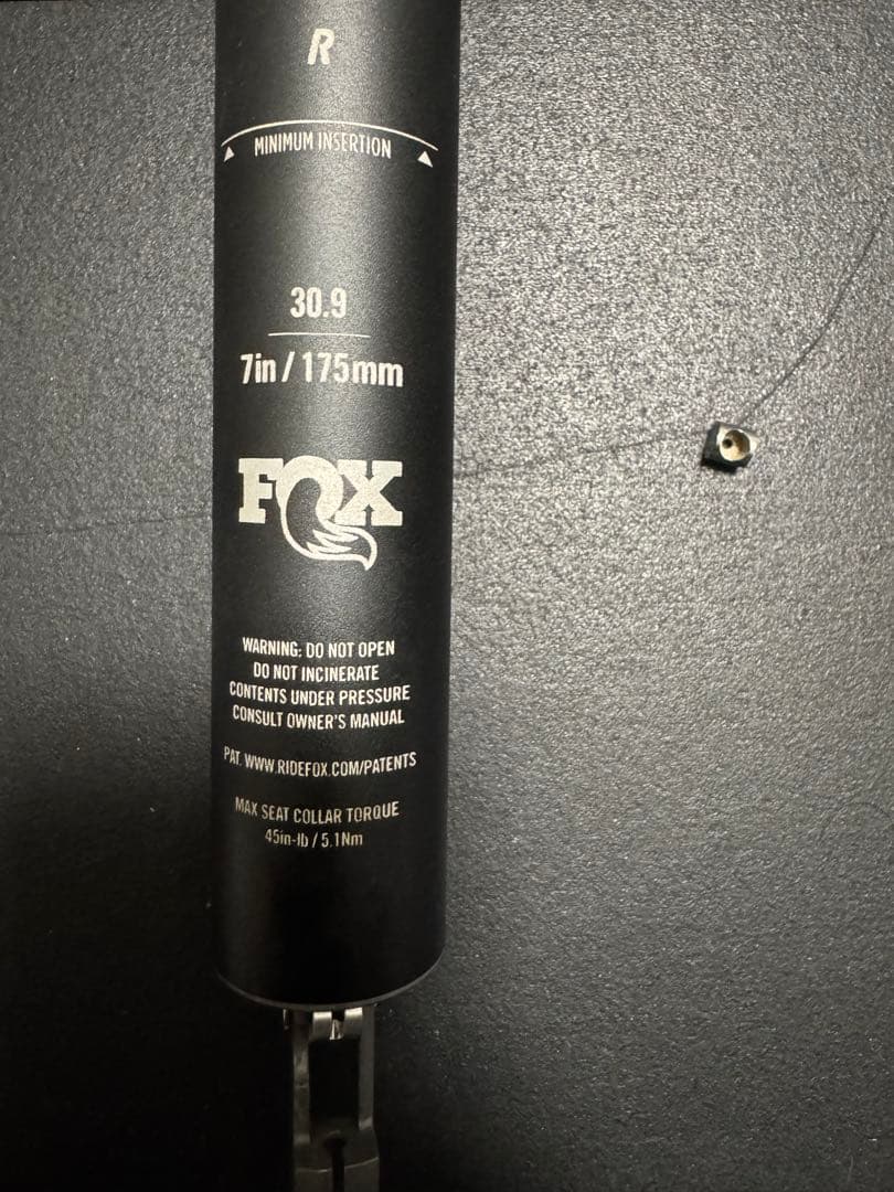FOX TRANSFER ドロッパーシートポスト 30.9mm 175mm