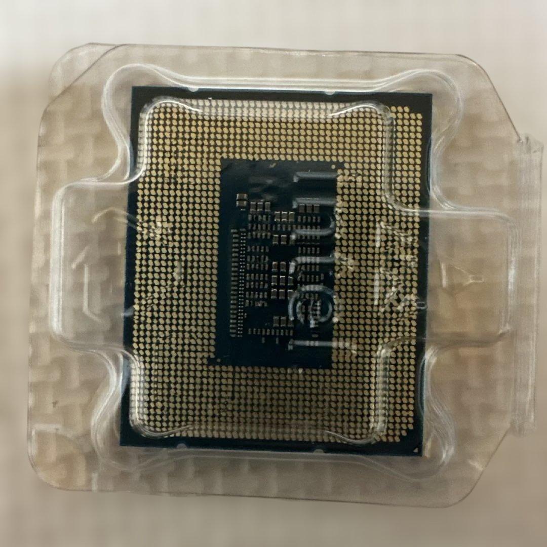CPU Intel Core i3-12100F CPU