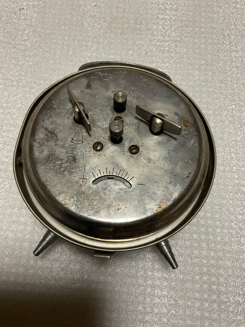 SEIKOSHA／アラーム付き置き時計。【汚れが御座います】。