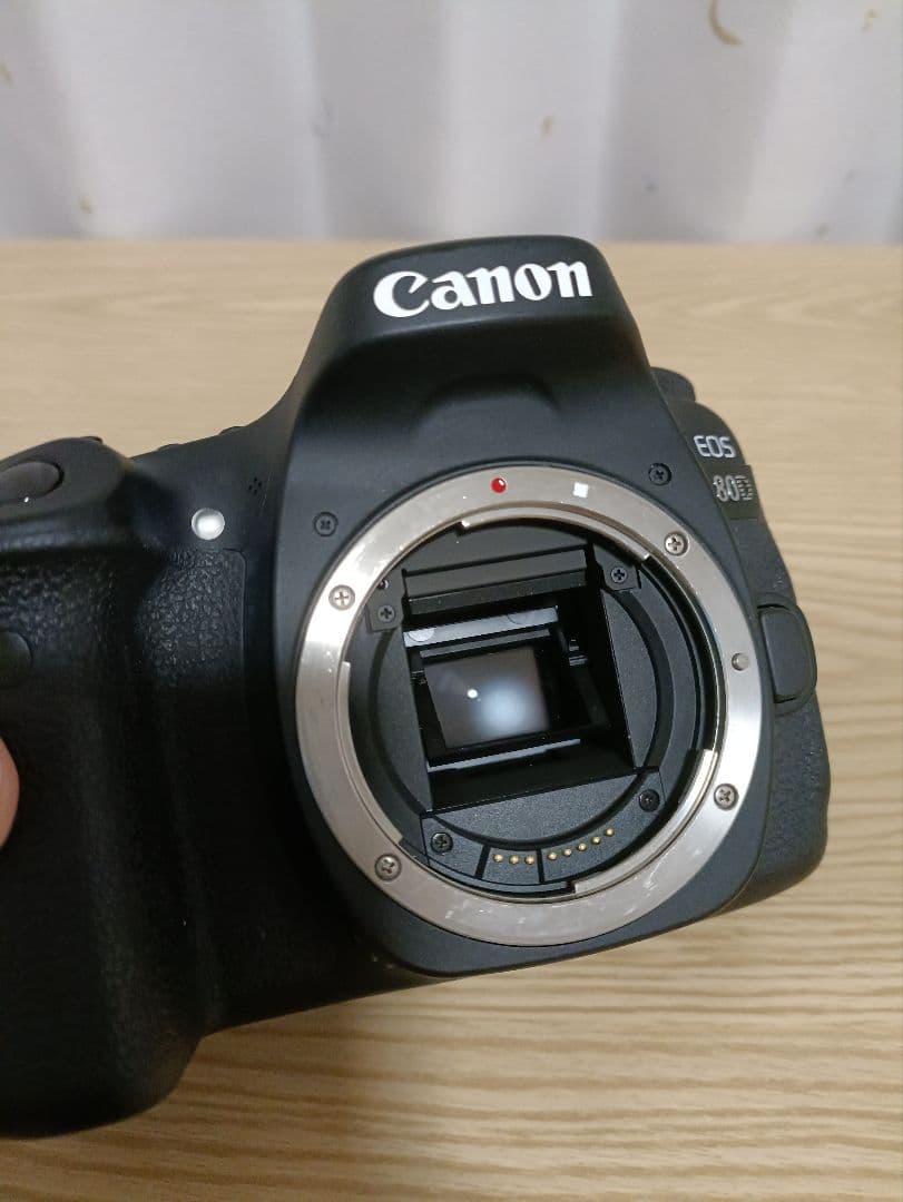 Canon EOS 80D 一眼レフカメラ 本体 バッテリー付き