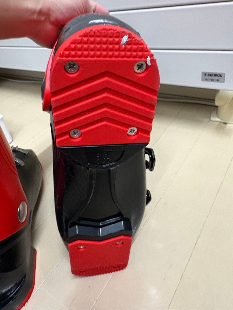 美品！ATOMIC HAWX スキーブーツ 赤/黒