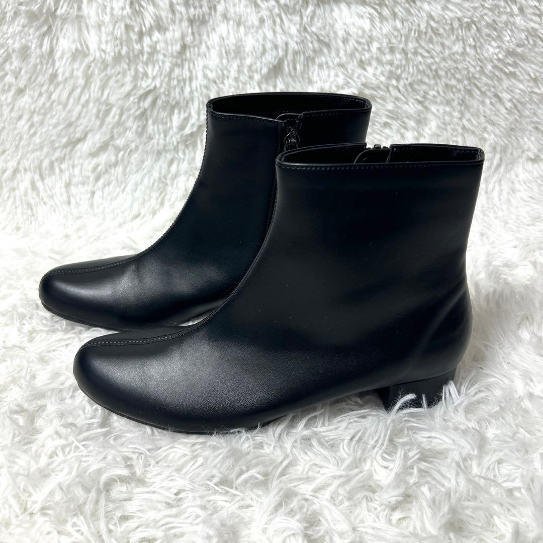 【新品・未使用品】RAKUNA 整体ショートブーツ ブラック サイズM 4E