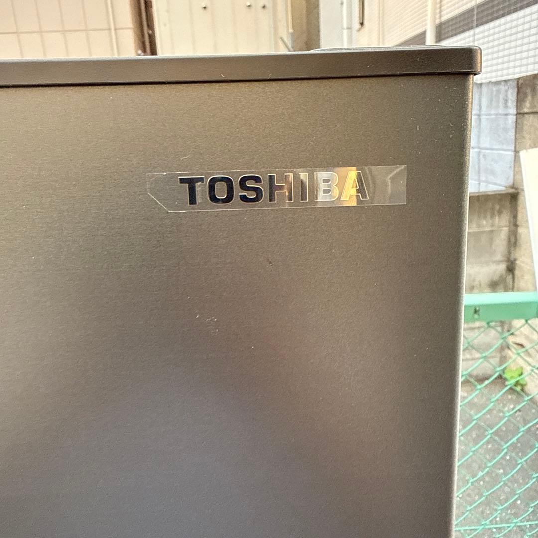 冷蔵庫　TOSHIBA GR-V33SC 2024年製