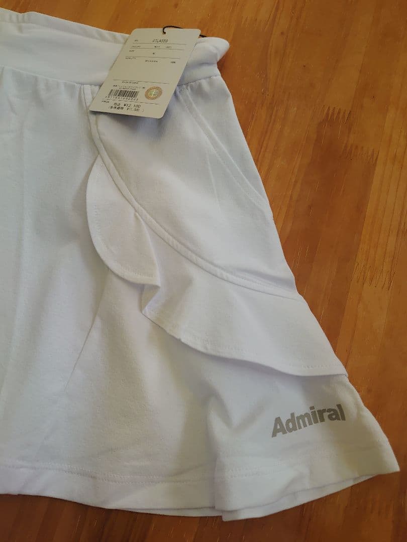 新品未使用　Admiral レディススコート　ATLA559 ホワイト　M