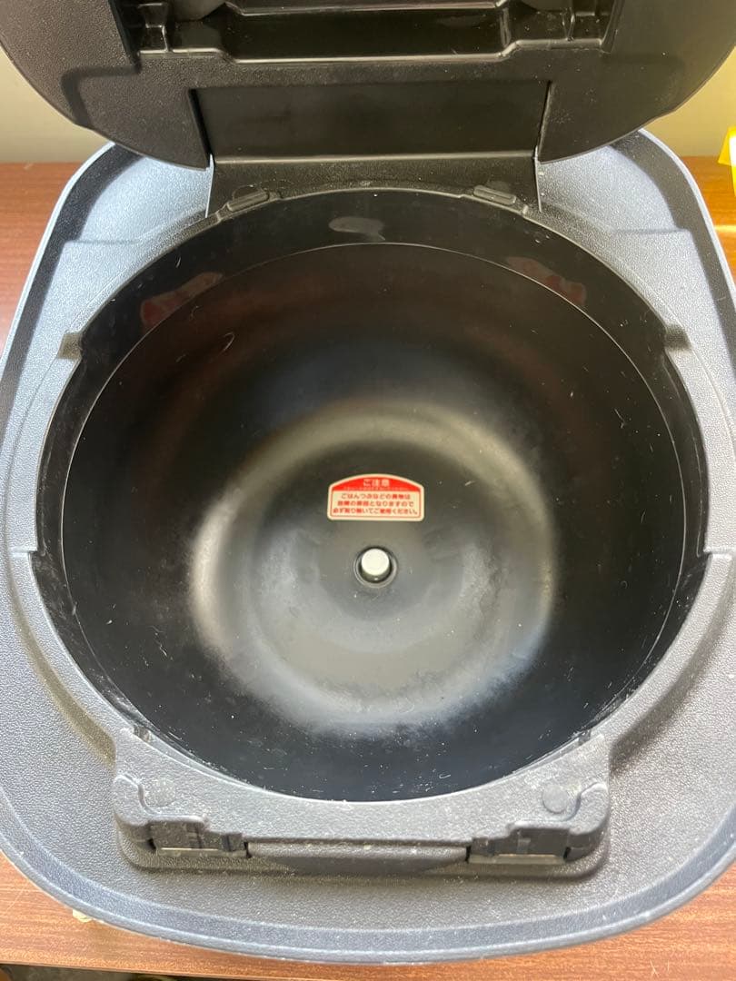 タイガー 炊飯器 5.5合 圧力IH式 JPI-A100