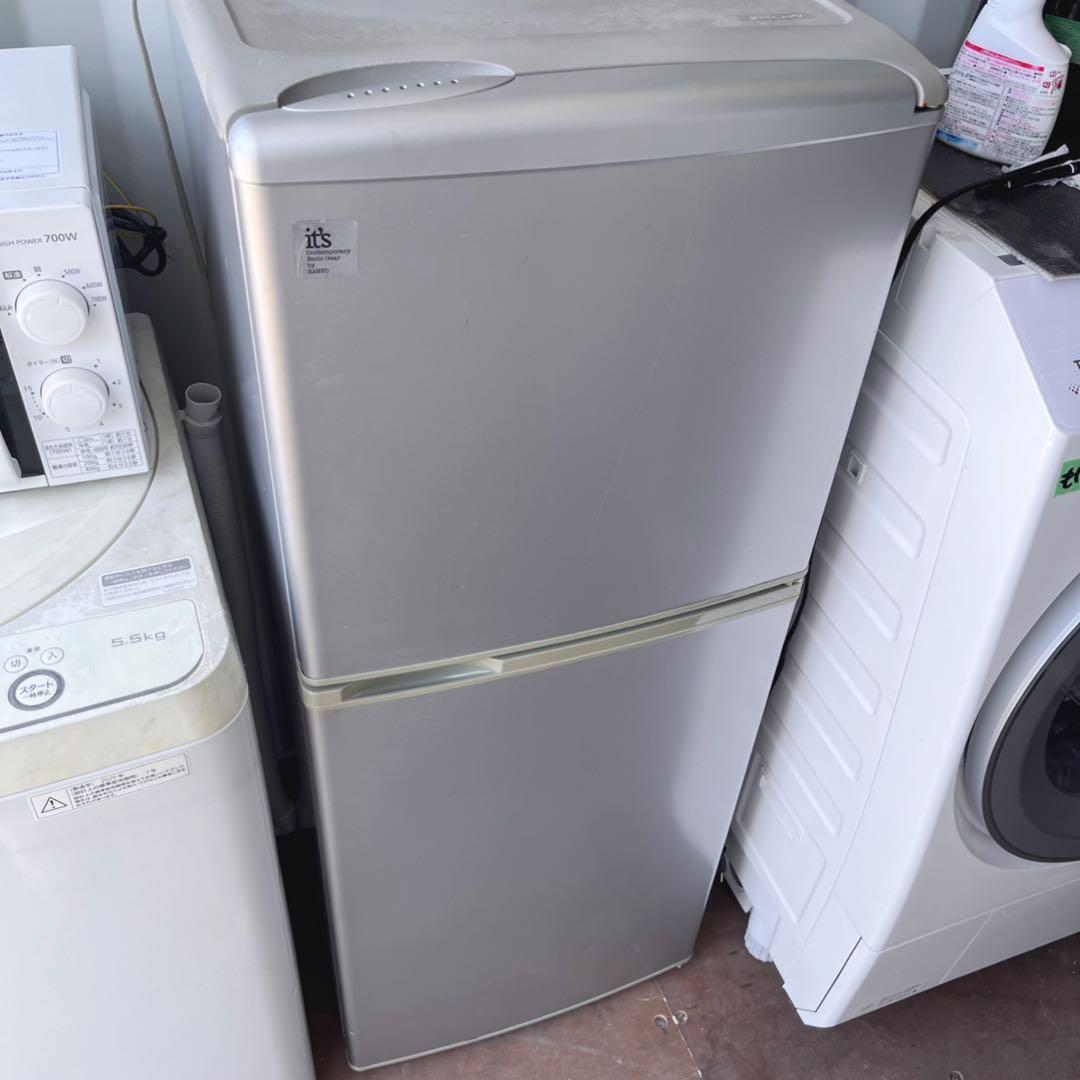 取付無料！完動品！新生活応援！シルバー冷蔵庫SHARP風乾燥付き洗濯機電子レンジ