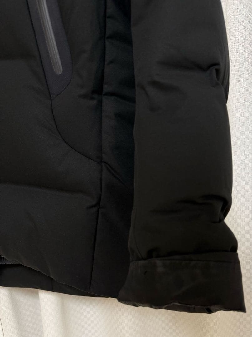 2024水沢ダウン　マウンテニア　Oサイズ