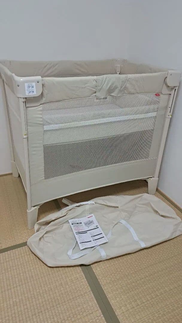 Aprica ベビーベッド　ココネルエアー　ミルクホワイト