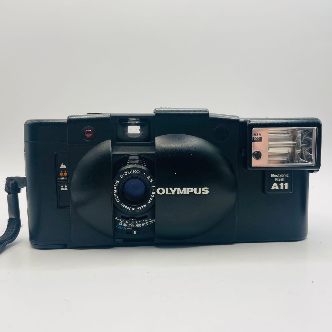 美品　OLYMPUS XA2 A11付き オリンパス フィルムカメラ