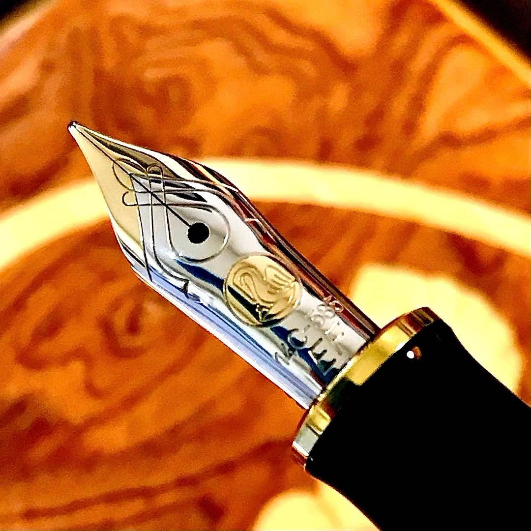 ☆超お勧め☆素晴らしいペリカン万年筆M400（EF)グリーンストライプ☆極上美品