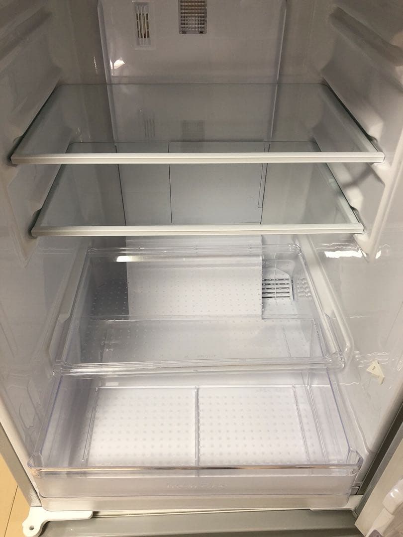 シャープ　冷蔵庫　SHARP SJ-D17F-S シルバー　2020年製