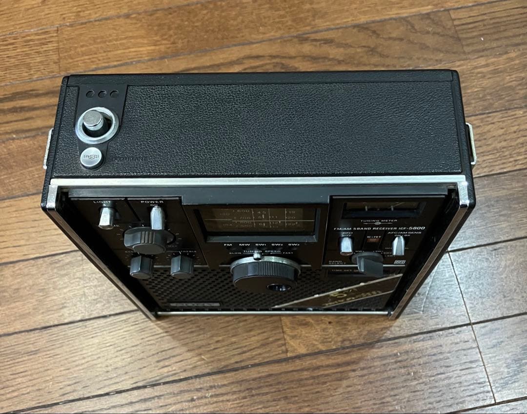 SONY スカイセンサー　ICF-5800 BCLの名機