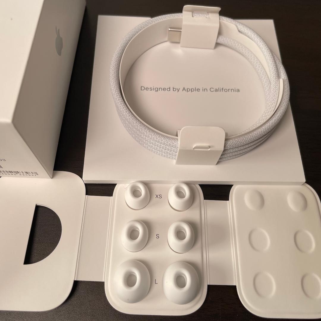 ⑤Apple AirPods Pro 第2世代 A3047 両耳+充電ケース