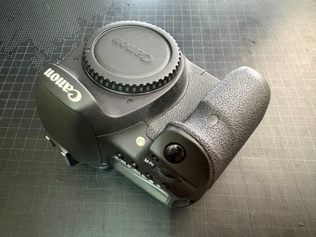 美品 キャノン EOS7D ボディ