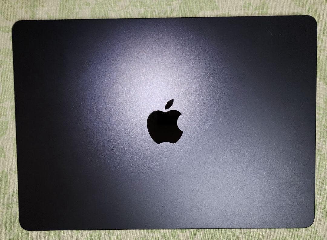 MacBook Air M2 ミッドナイト 2022 13インチ　美品