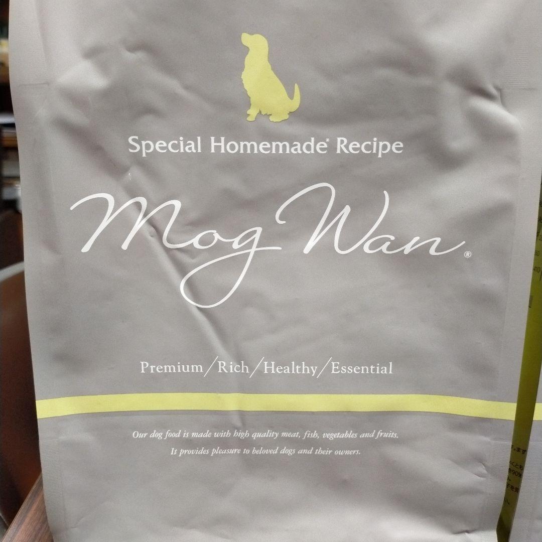 モグワン ドッグフード 1.8kg×2袋 全犬種・全年齢対応 【未開封】