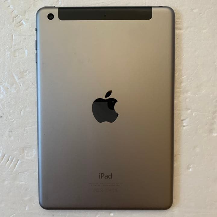 iPad本体 Apple iPad mini 3 Cellular 16GB docomo