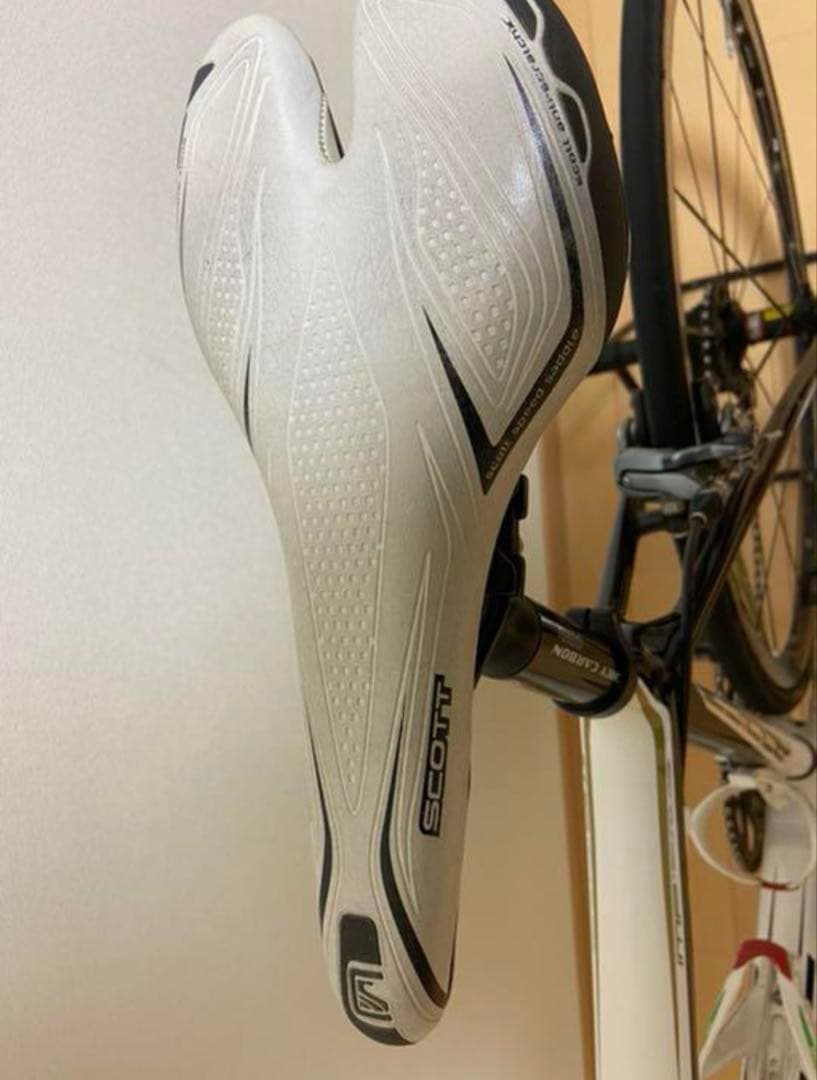 SCOTT ADDICT R3 2009年モデル カーボンフレーム ロードバイク