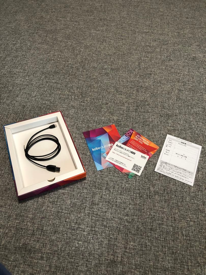 kobo aura ONE 本体