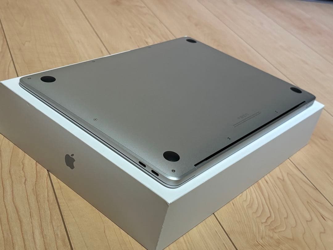 MacBook Air 2020 M1チップ搭載 13インチ シルバー