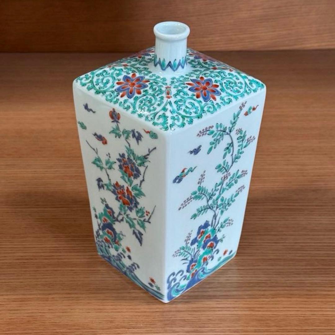 有田焼 李荘窯 柿右衛門様式 色絵 角花瓶☆