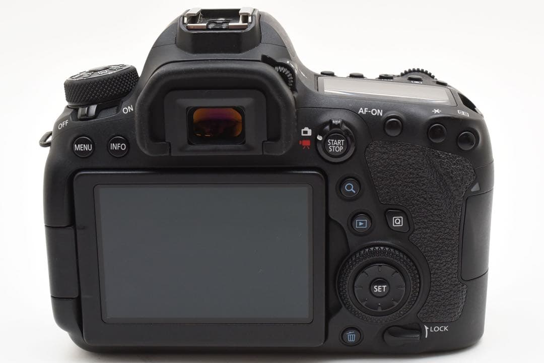 デジタルカメラ Canon EOS 6D Mark II /Canon EF 100-300mm