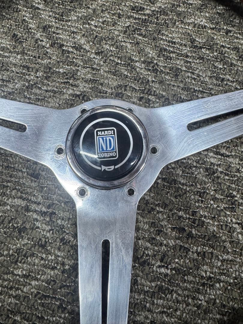 Nardi ナルディ　ステアリングホイール