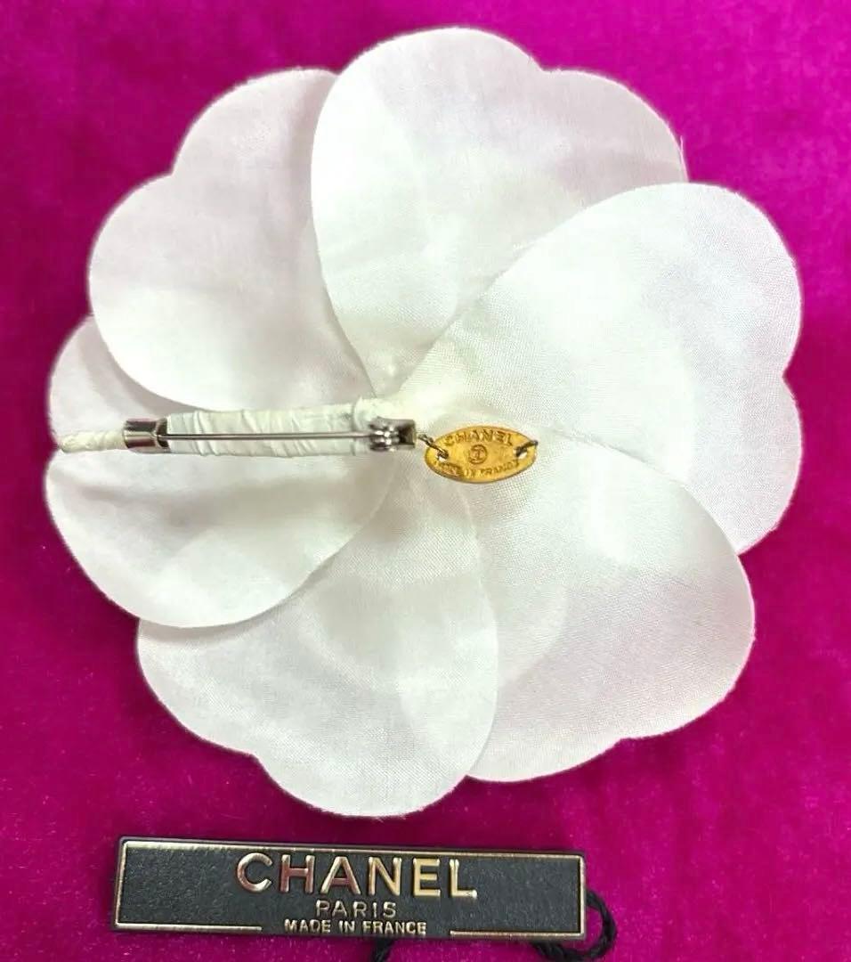【稀少】【ヴィンテージ】CHANELカメリア ブローチ シャネルプレート付き