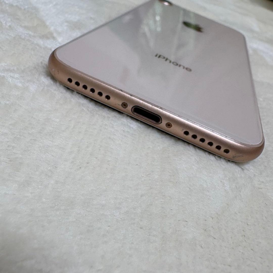 iPhone 8 Gold 64 GB SIMフリー(au)中古品