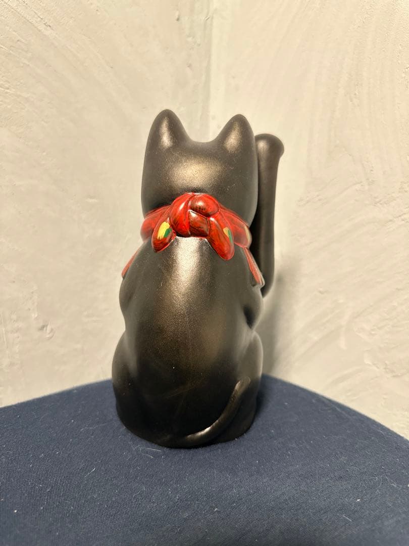 招き猫　黒招き猫　開運　金運　呪物　厄祓い　曰く付き　AAA呪物