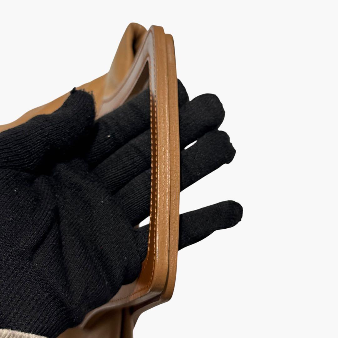 美品✨LOEWE ロエベ　ロゴ型押し　ハンドバッグ　A5収納可