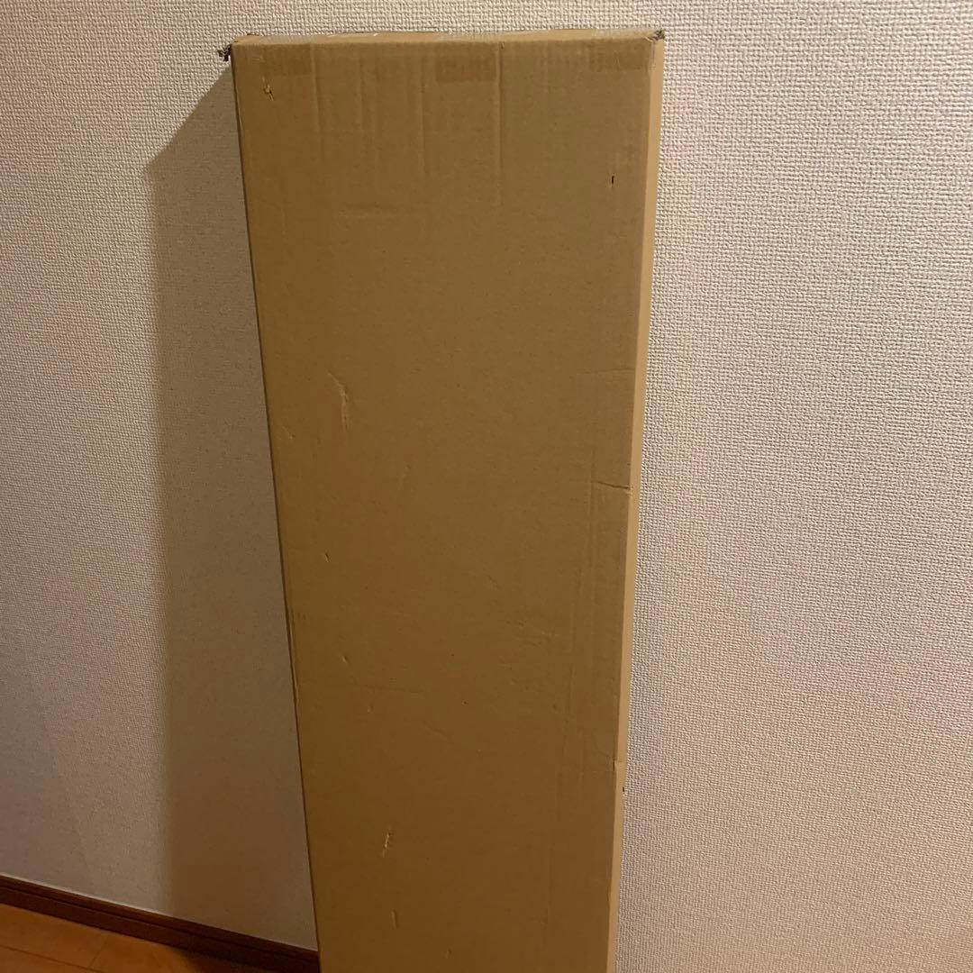 どこでも貼れる割れない鏡