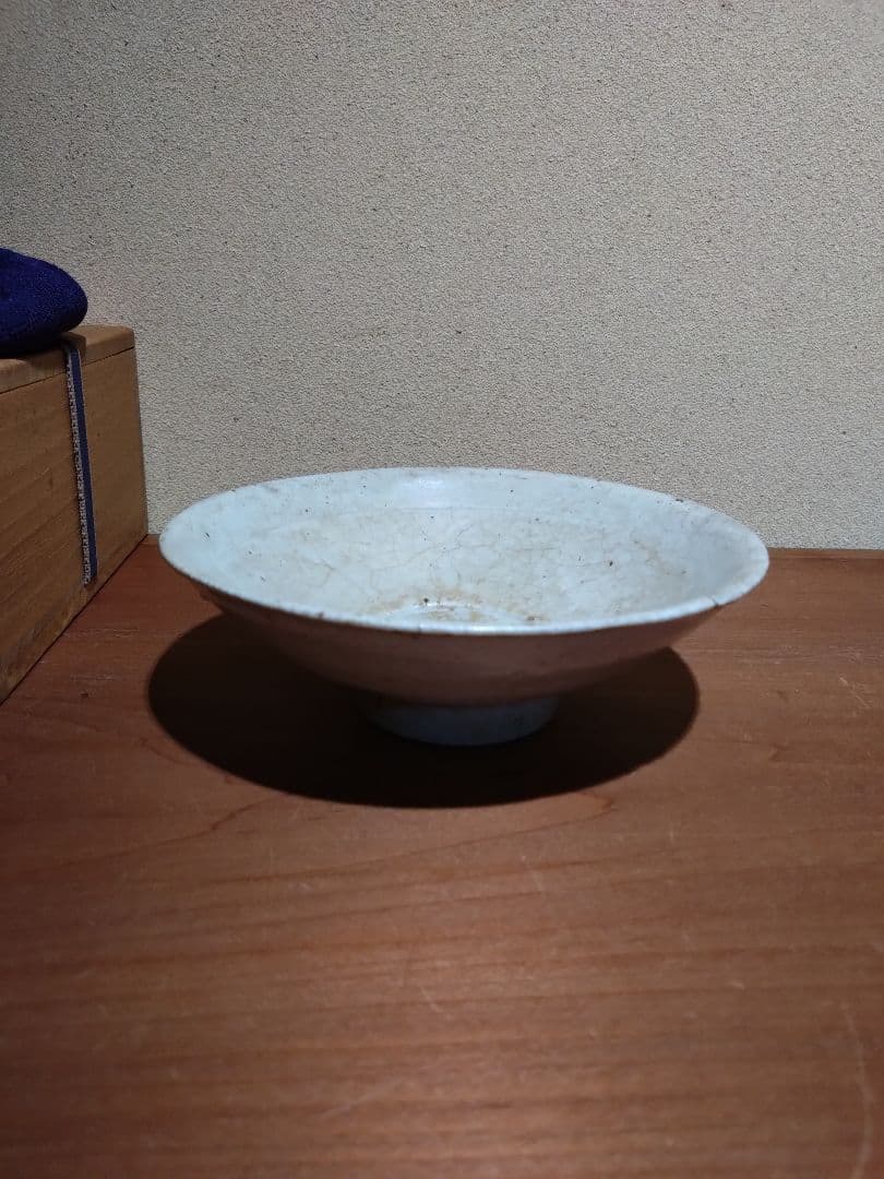 珠光青磁 平茶碗 米色青磁