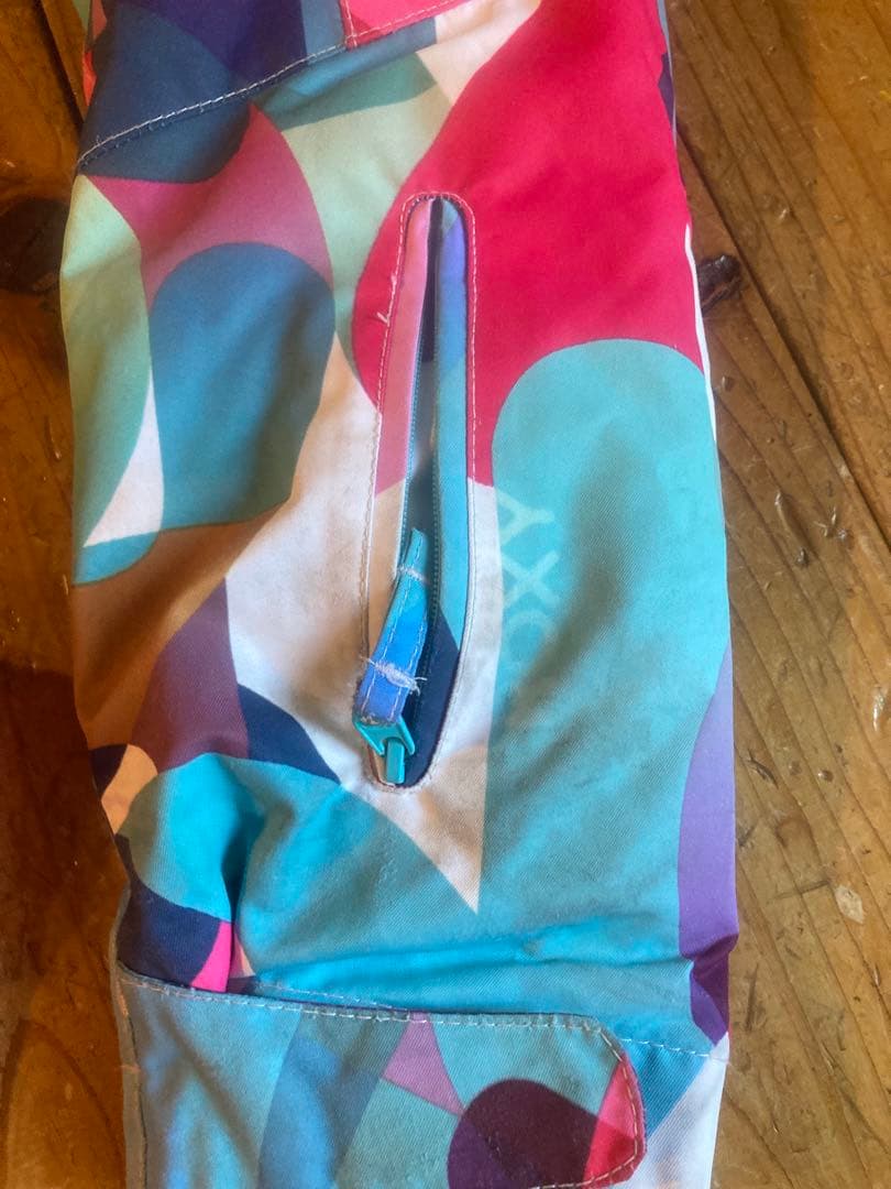 専用ROXY スキーウェア 130 スノボ 上下　腰履きパンツ ピンク系 キッズ