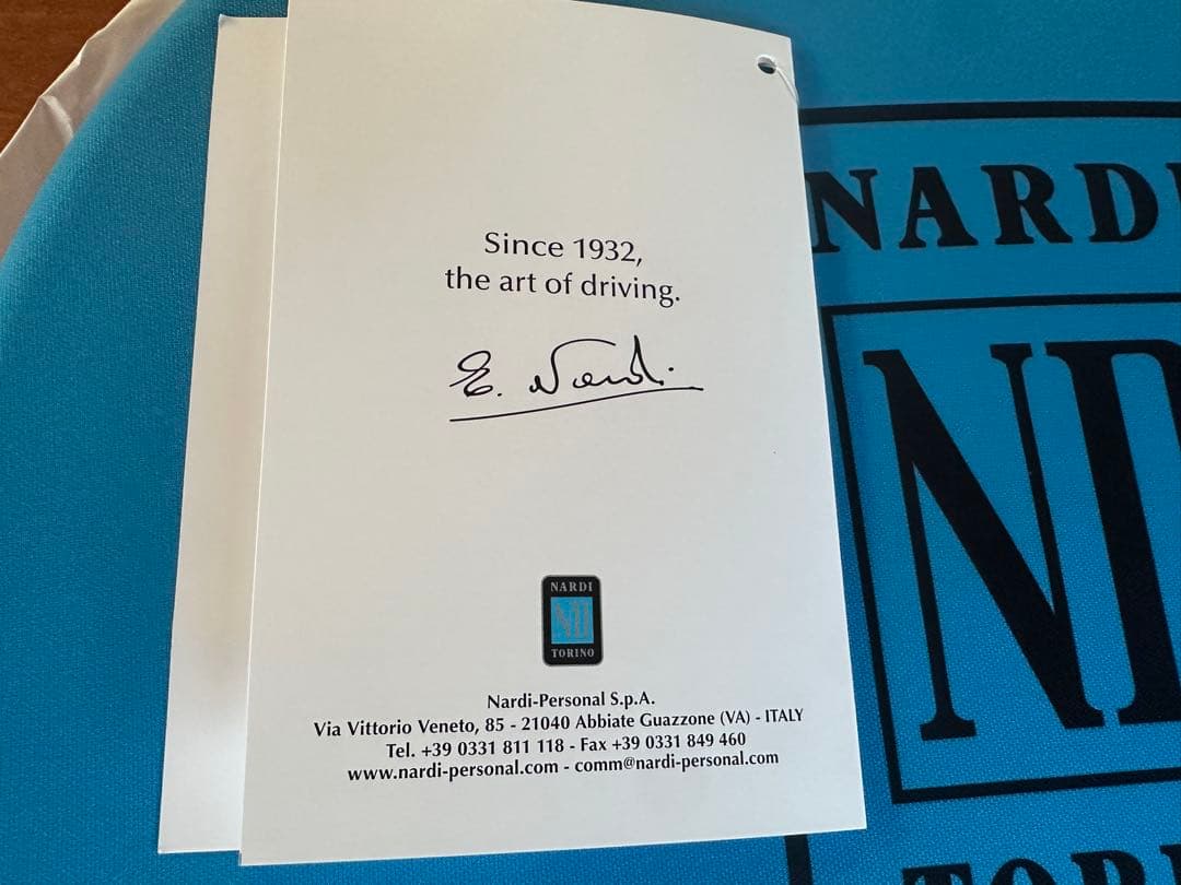 ナルディ　ウッドステアリング アニバーサリーモデル 380mm ランクル未使用品