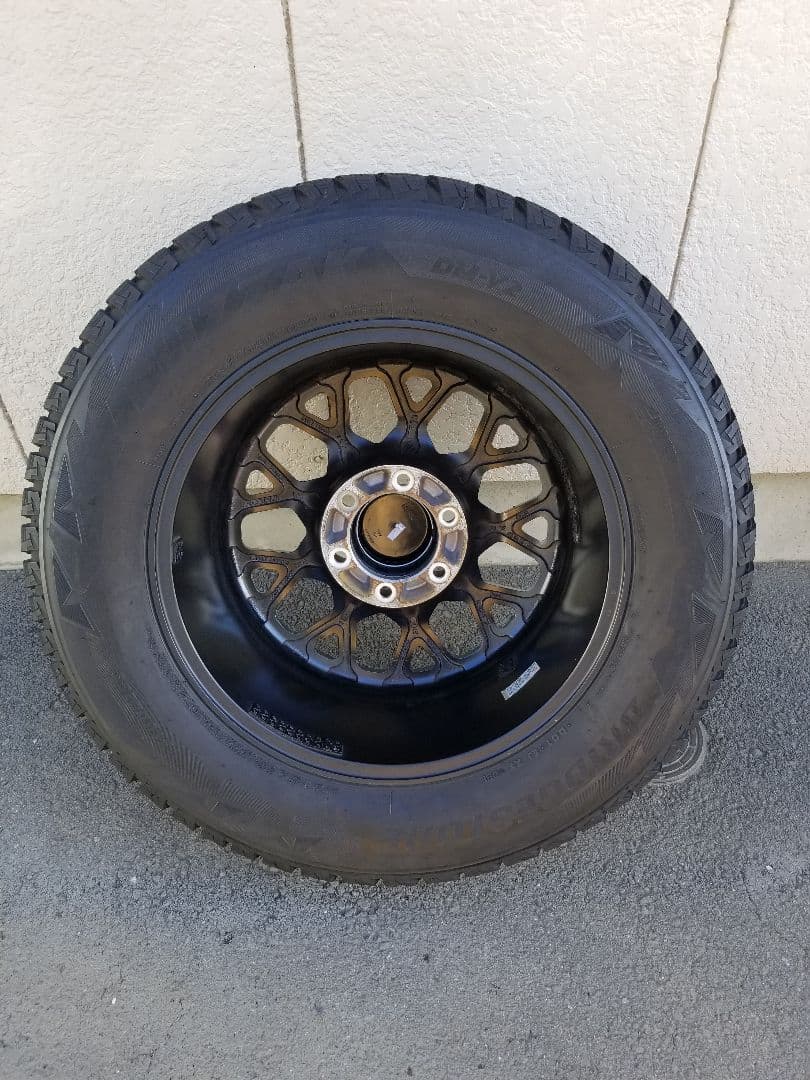 XJ04 265/60R18 DM-V2 ランドクルーザープラド