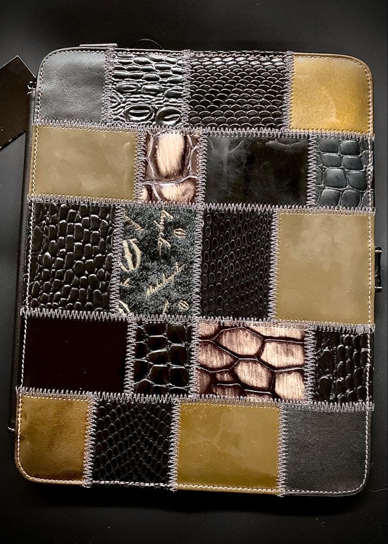 【アビステ（ABISTE）】ミケランジェロ パッチワークiPadケース【希少品】