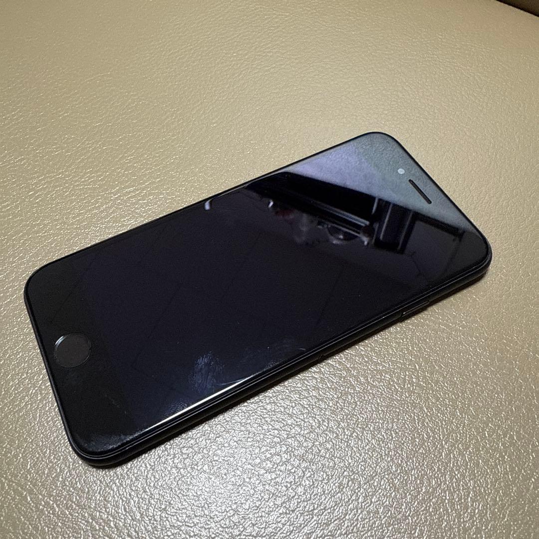 Apple iPhone SE 第2世代 256GB 最大容量100%