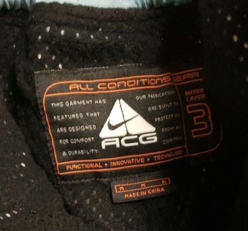 nike acg スキーウェア　ズボン　 青