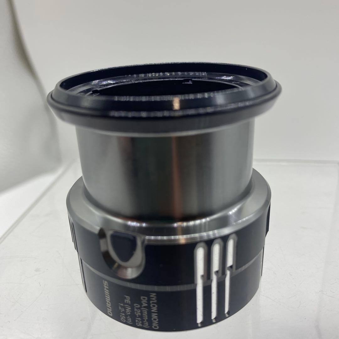 シマノ・19ヴァンキッシュ C3000MHG スプール　傷なし