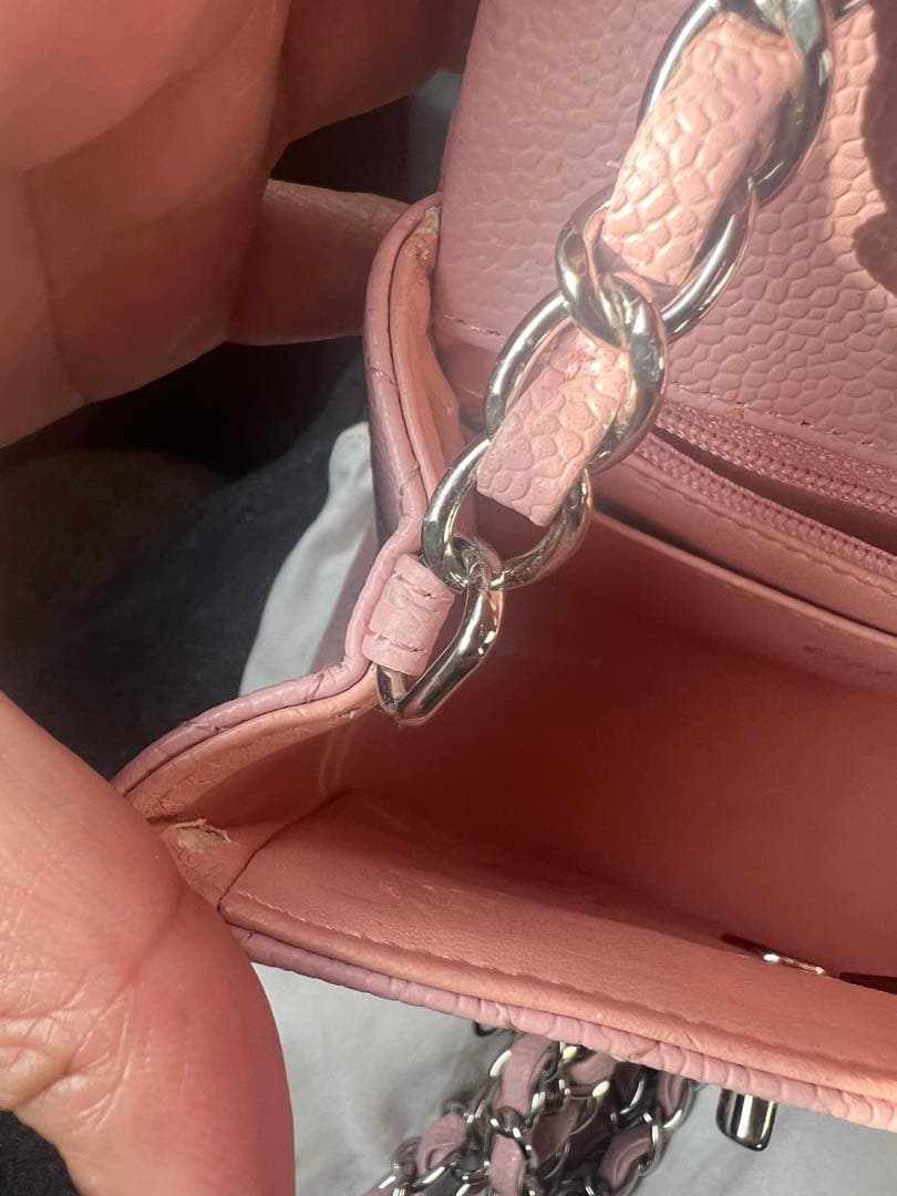 CHANEL PINK SLING BAG (please read⬇️⬇️)