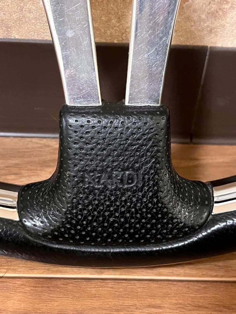 NARDI 4(FOUR) L ブラックレザー/POLスポーク　35パイ