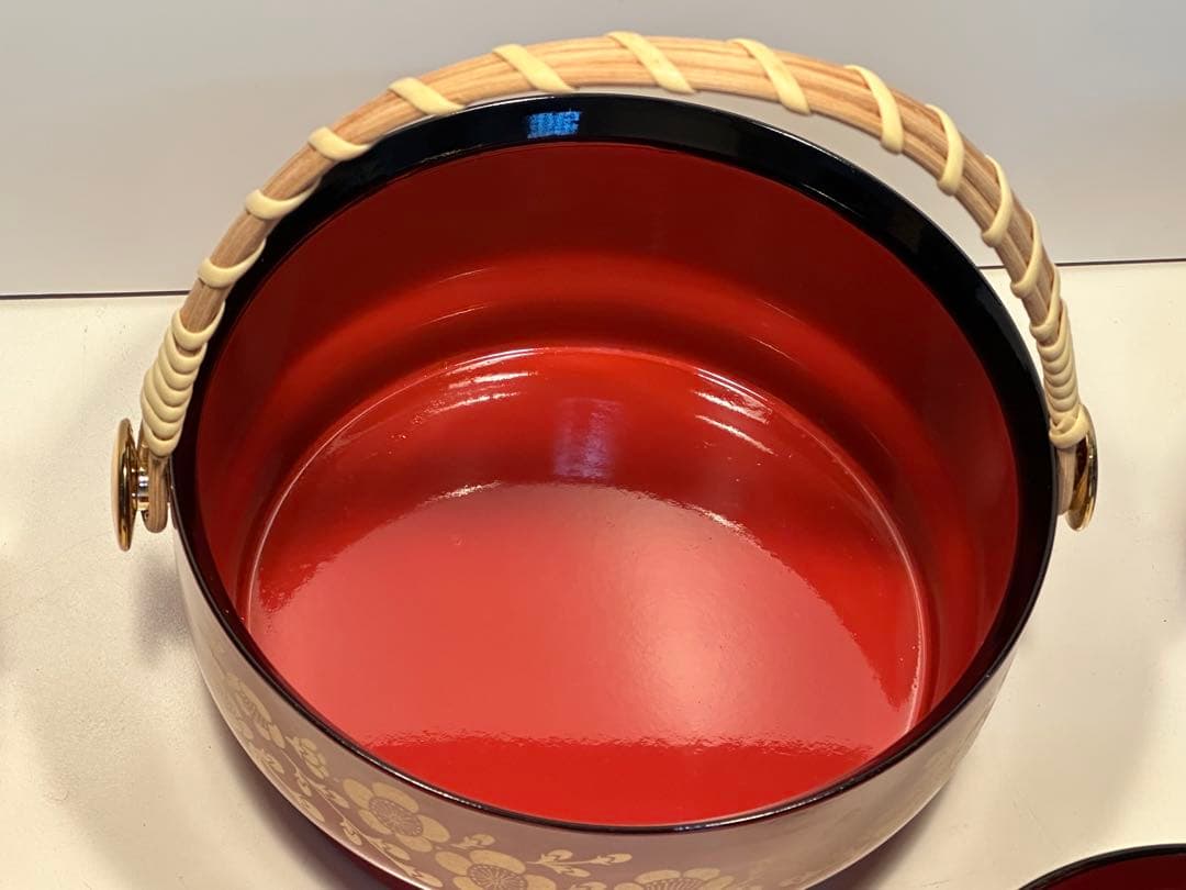 漆器セット 花柄 5つの小鉢と大鉢　新品未使用