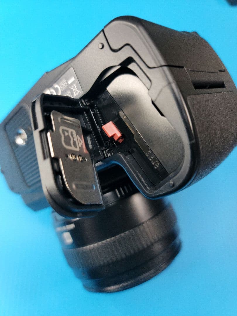 【完動美品】OLYMPUS E500 + ZUIKO DIGITAL 35mm