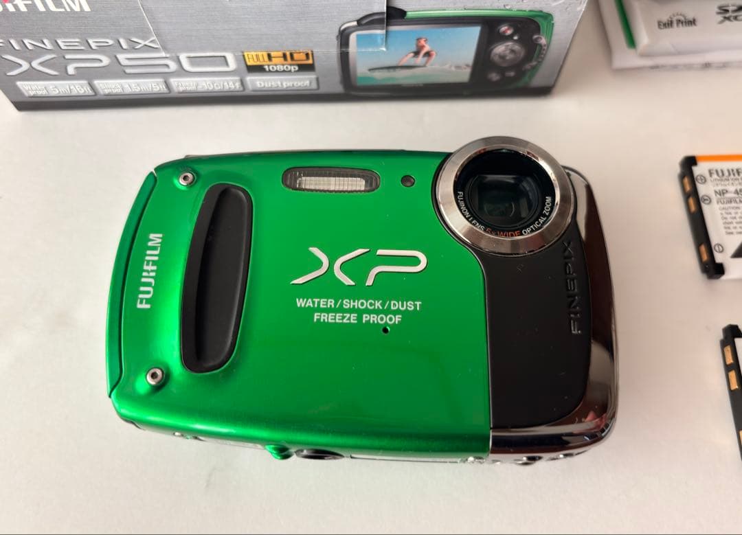 防水デジタルカメラ　FINEPIX XP50