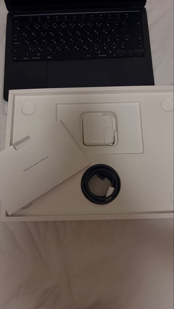 【美品】MacBook Air M2 ミッドナイト 256GB